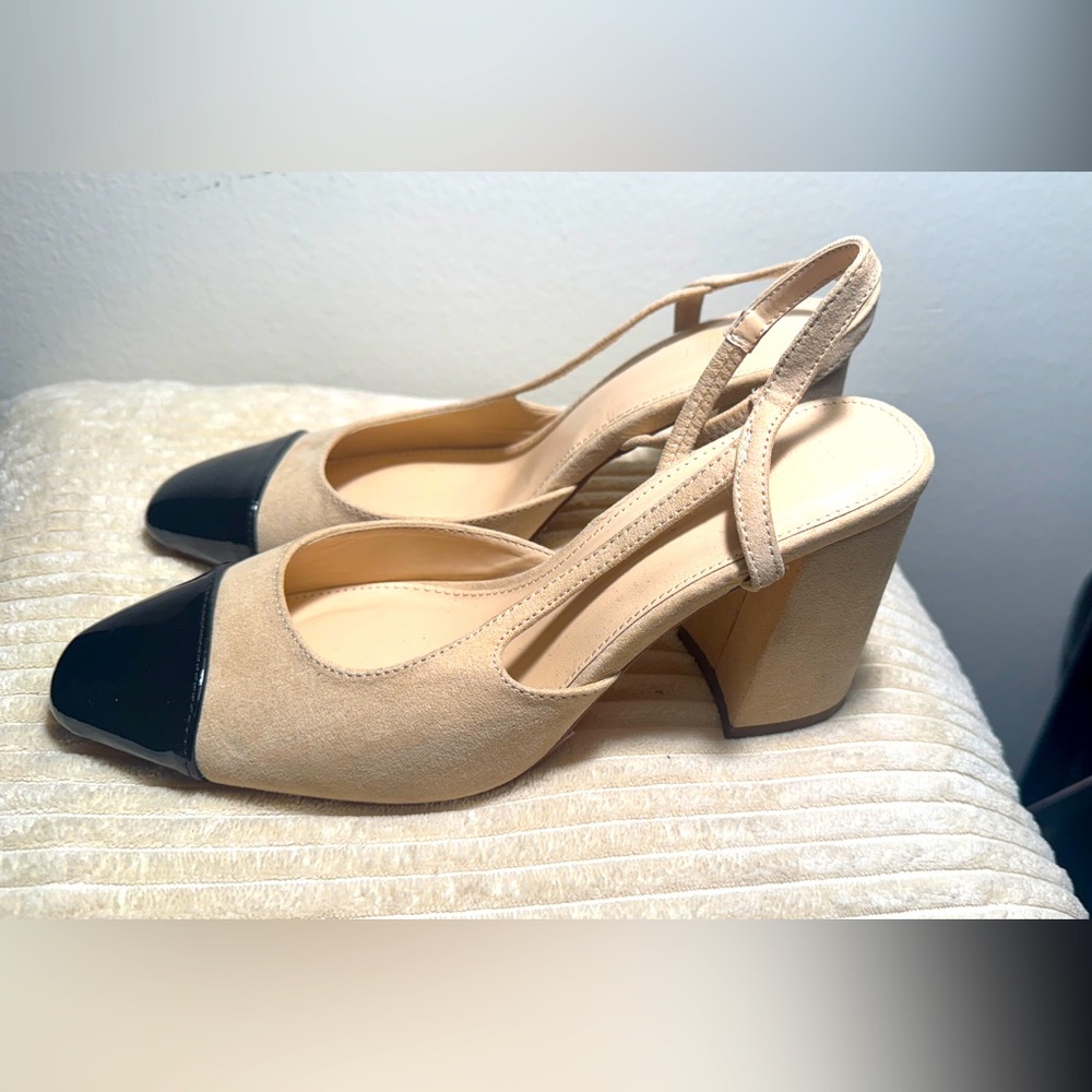 Elegant Beige and Black Women's Heels
Never wear